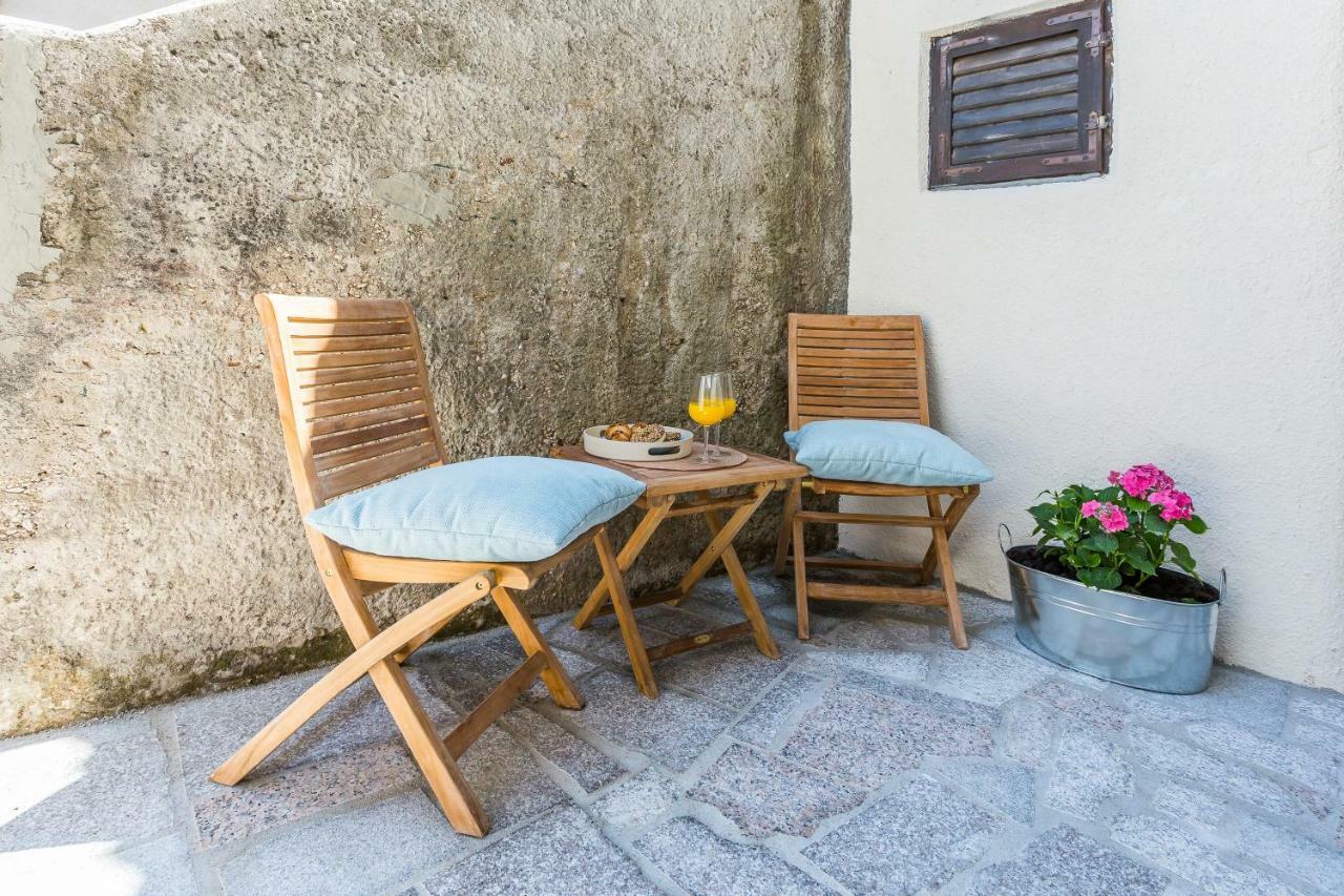 Borgo Διαμέρισμα Σπλιτ Εξωτερικό φωτογραφία